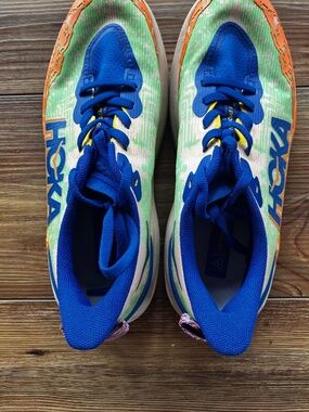 Hoka One One Speedgoat 6 Gore-Tex Trail Running Shoes 1156933/UNL Youth 6/W 7.5